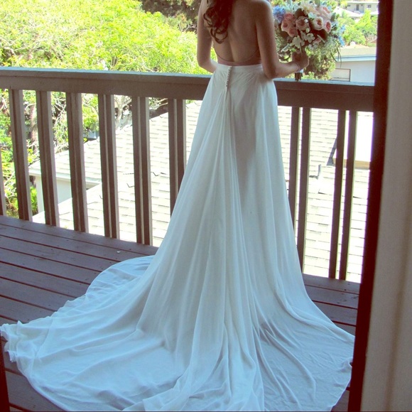 Dresses & Skirts - High waisted long train wedding skirt